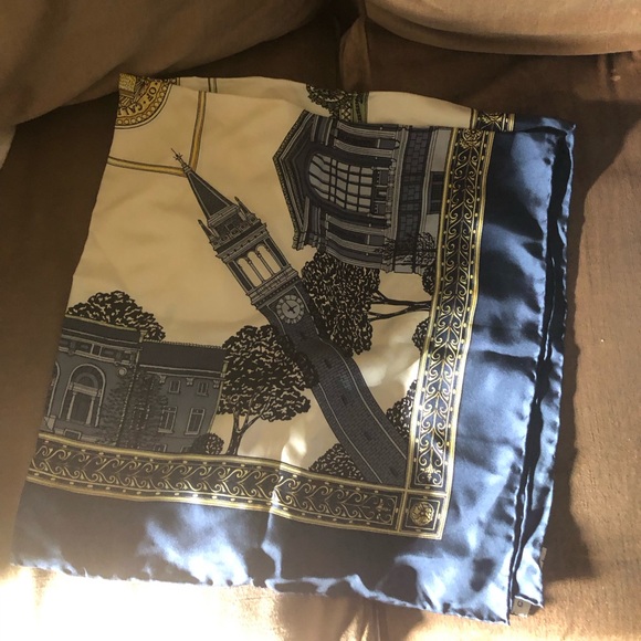 Misplaced-Cecy Jones Silk London Scarf-818 $40 or $35 w/offer - Picture 4 of 7